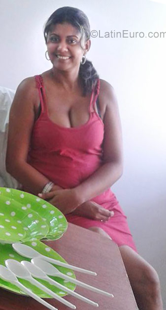 Date this charming Colombia girl Odalis from Bucaramanga CO21558