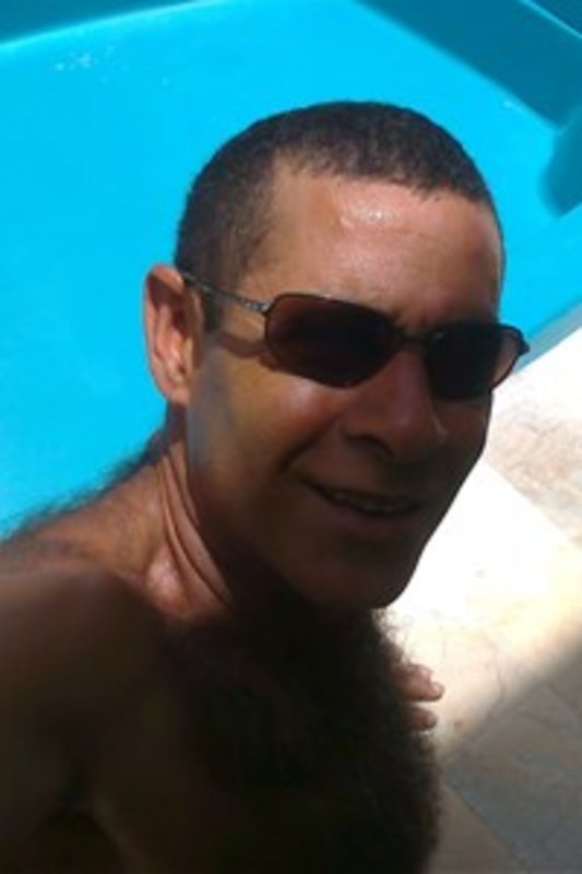Date this attractive Brazil man Saulo from Governador Valadares BR10061
