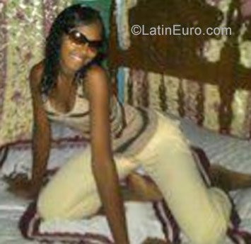 Date this lovely Dominican Republic girl Dimilka from Santiago DO29828