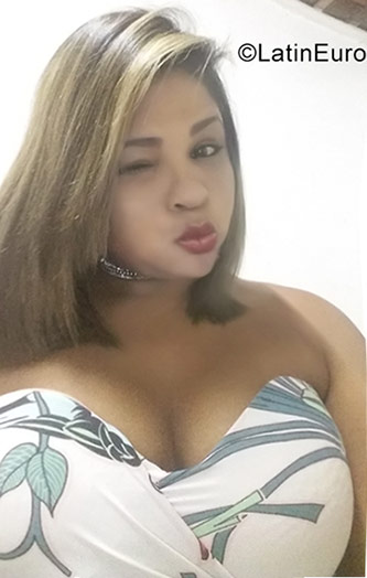 Date this beautiful Brazil girl Edna from Igarassu BR10222