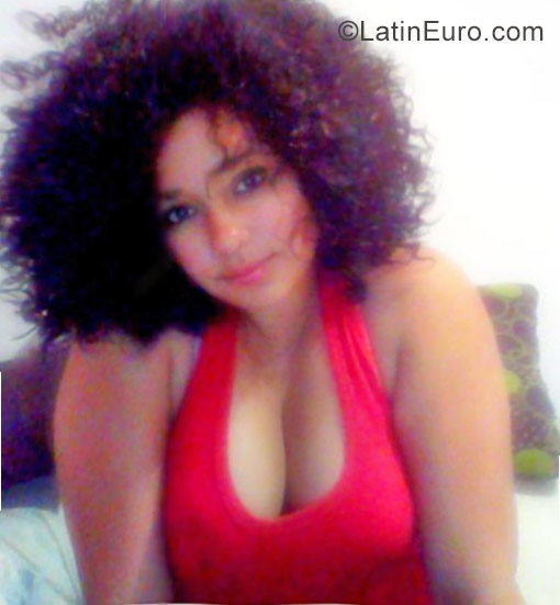 Date this charming Colombia girl Vanesa from Pereira CO22193