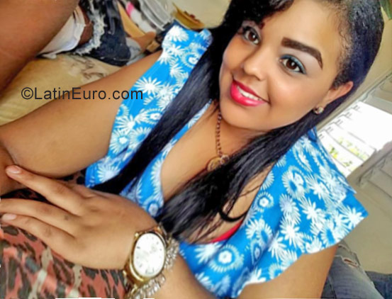 Date this attractive Dominican Republic girl Shantal from Puerto Plata DO30095