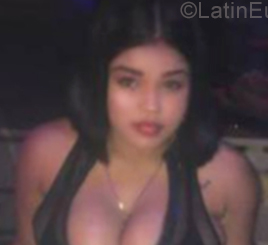 Date this beautiful Dominican Republic girl Maria from Santo Domingo DO30271
