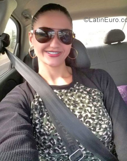 Date this happy Venezuela girl Karilis from Trujillo VE939