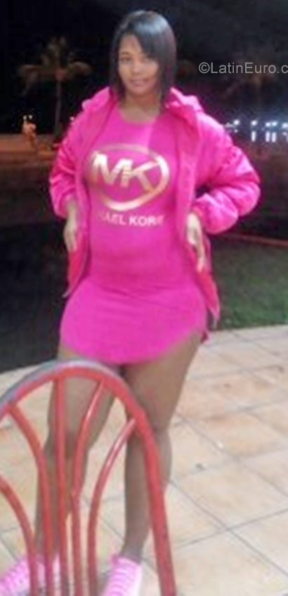 Date this good-looking Cuba girl Isis from Cienfuegos CU117
