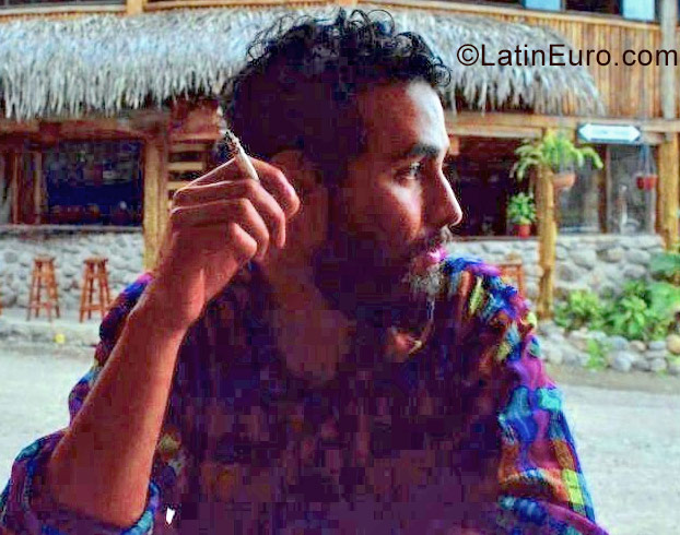 Date this hard body Ecuador man Javier from Quito EC212
