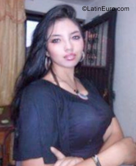 Date this hard body Colombia girl Yada from Popayan CO22487
