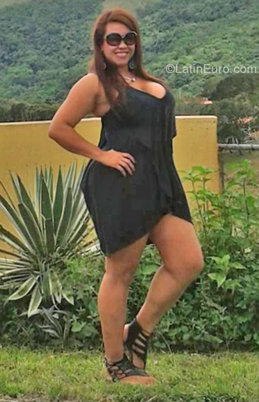 Date this georgeous Panama girl Luciana from Panama City PA1090