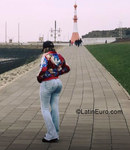 voluptuous Germany girl Camila from Bremen DE441