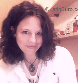 Date this hot Austria girl Kiki from Haiming AT58