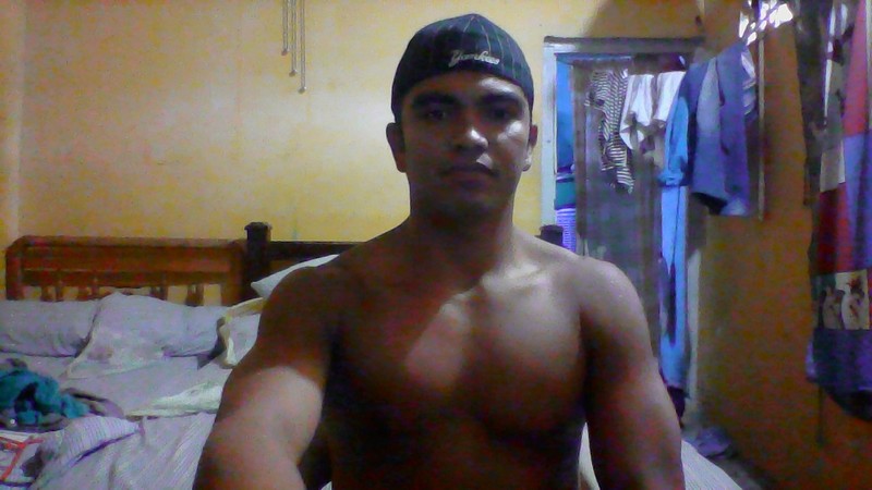 Date this hard body Colombia man Henry from Cartagena CO22678