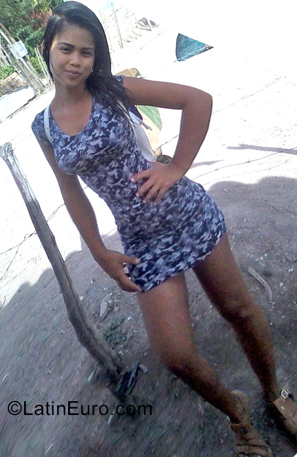 Date this lovely Venezuela girl Frances from Barquisimeto VE1113
