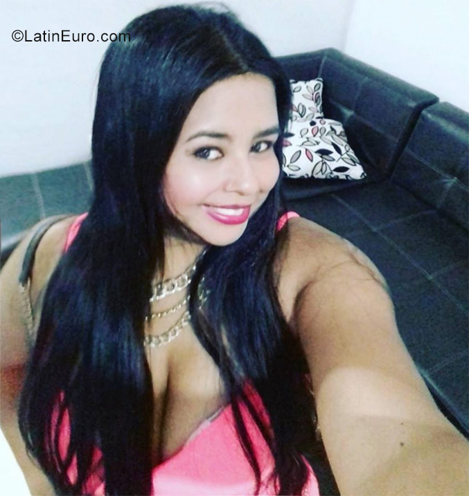 Date this fun Colombia girl Elizabeth from Medellin CO22877