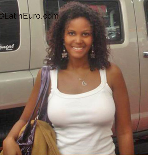 Date this georgeous Brazil girl Sharon from Rio De Janeiro BR10496