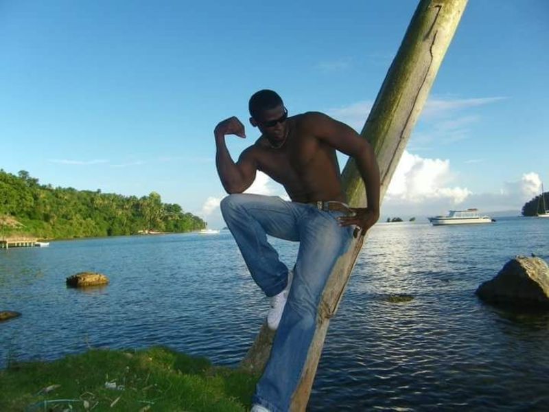 Date this passionate Dominican Republic man Dario from Santo Domingo DO31151