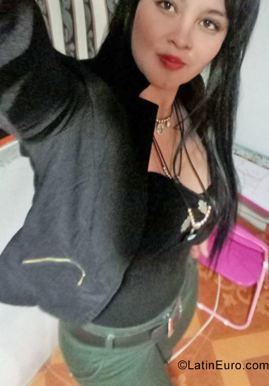 Date this passionate Colombia girl Angie from Manizales CO23166