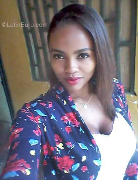 Date this athletic Colombia girl Kathyn from Quibdo CO23221