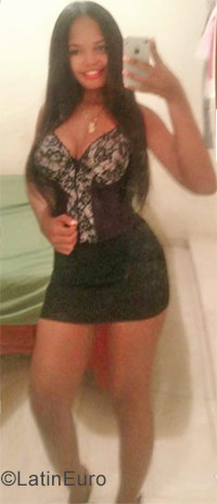 Date this nice looking Dominican Republic girl Pamela from San Pedro De Macoris DO36000