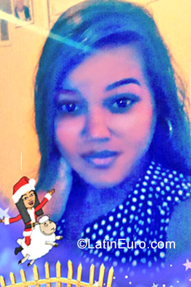 Date this funny Dominican Republic girl Miranda from Santo Domingo DO31791