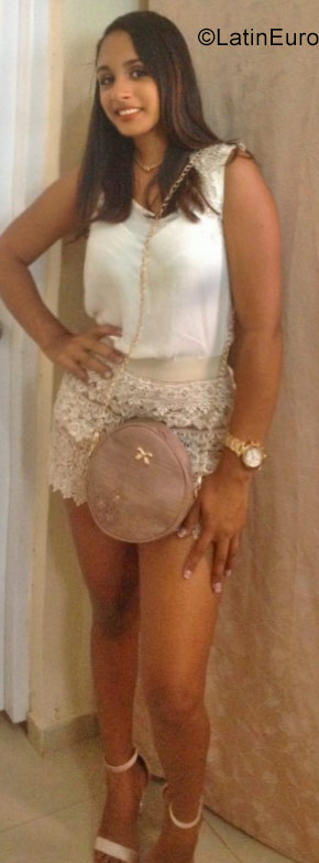 Date this exotic Dominican Republic girl Heleinie from La Vega DO32137