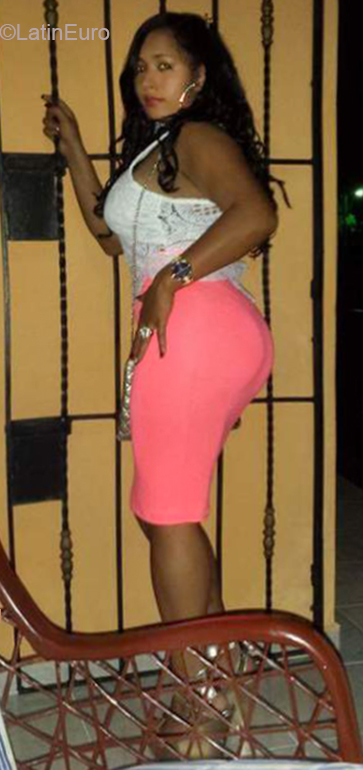 Date this beautiful Dominican Republic girl Diana from Puerto Plata DO32466