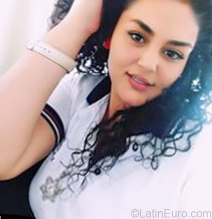 Date this sultry Costa Rica girl Fanny from San Jose CR356