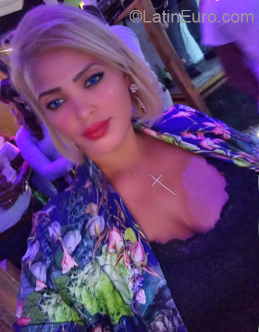 Date this pretty Dominican Republic girl Celeste from San Cristobal DO32553