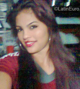 Date this beautiful Venezuela girl Gaby from Caracas VE1658