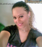 happy Venezuela girl Magian from Caracas VE1684