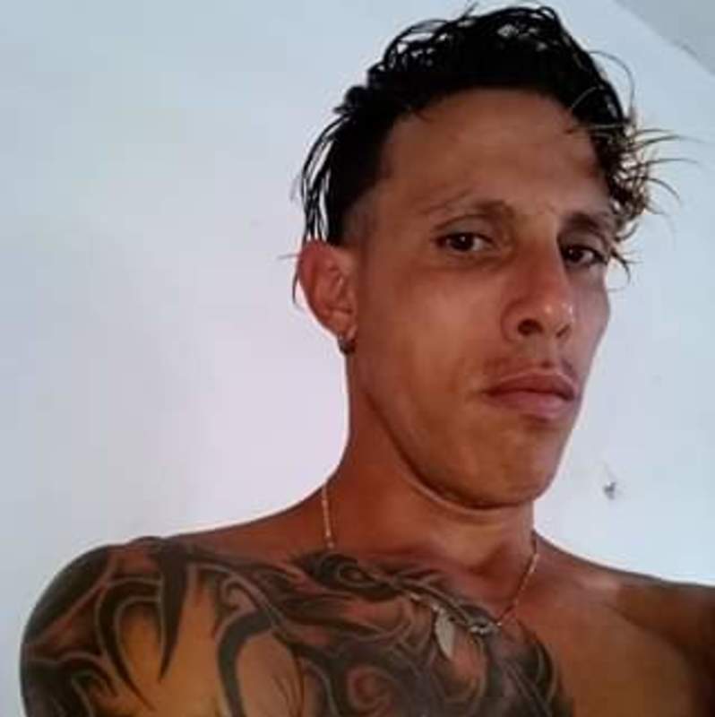 Date this stunning Cuba man Yosvany from Pinar Del Rio CU326