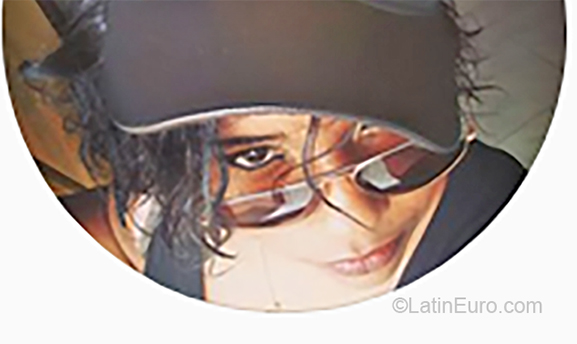 Date this gorgeous Dominican Republic girl Giselle from Santo Domingo DO32736