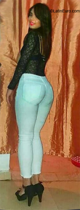 Date this young Dominican Republic girl Nathy from Santiago DO32763