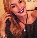 fun Venezuela girl Anais from Valencia VE1756