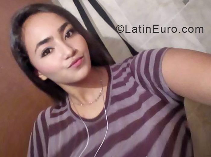 Date this hot Venezuela girl Lisbeth from Libertador VE1764