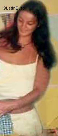 Date this happy Brazil girl Salvana from Recife BR10610