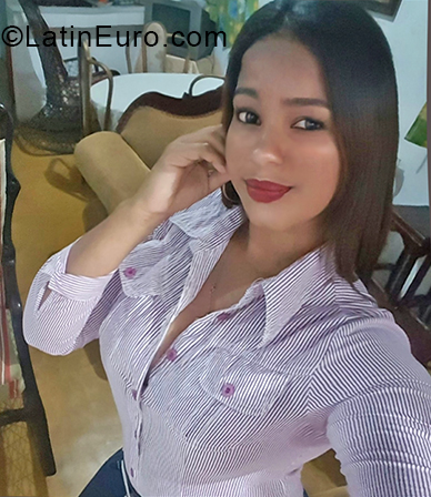 Date this cute Dominican Republic girl Jasmin vasquez from Santiago DO33030
