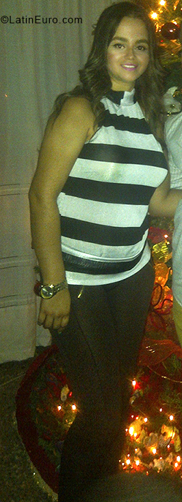 Date this cute Venezuela girl Ismary from Barquisimeto VE1821