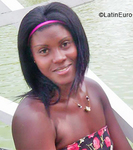 athletic Cuba girl Yasmile from Matanzas CU375