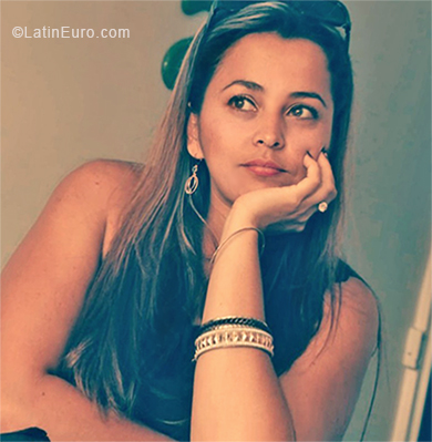 Date this georgeous Colombia girl Liliana from Medellin CO24333