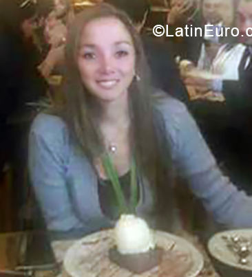 Date this sensual Colombia girl Andrea from Bogota CO24388