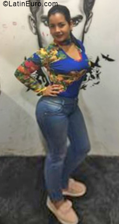 Date this young Venezuela girl Noralvis from Carora VE1899