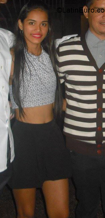 Date this tall Venezuela girl Humdyis from Maturin VE1904