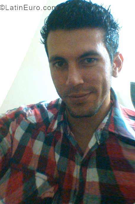 Date this lovely Colombia man Super Latino from Bucaramanga CO24418
