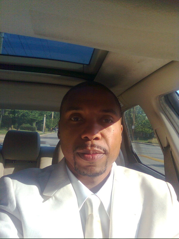 Date this attractive United States man Brian Kumasi from Baltimore US19559