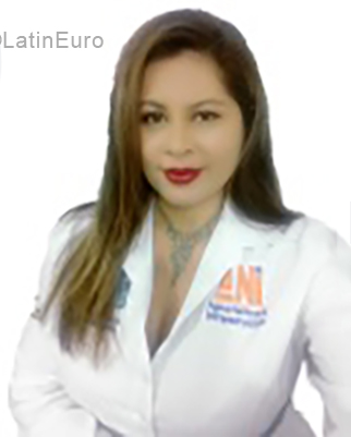 Date this delightful Colombia girl Martha from Honda CO24567