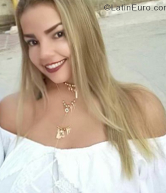 Date this delightful Colombia girl Elba from Santa Marta CO24724