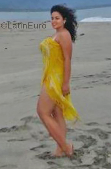 Date this passionate Colombia girl Sara from Santa Marta CO24818