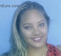 Date this fun Cuba girl Ruheine from Sagua La Grande CU471