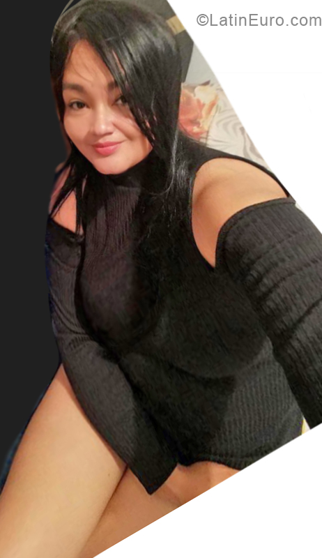 Date this tall Colombia girl Katherine from Barranquilla CO25634