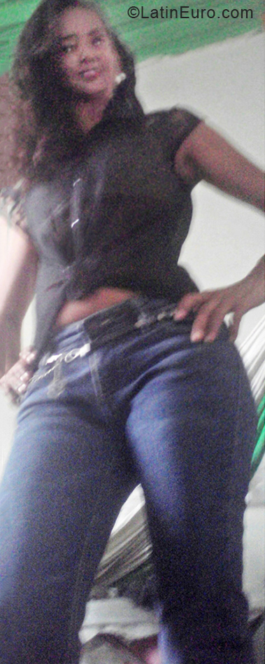 Date this hard body Venezuela girl Norma from Valle de la pascua VE2163